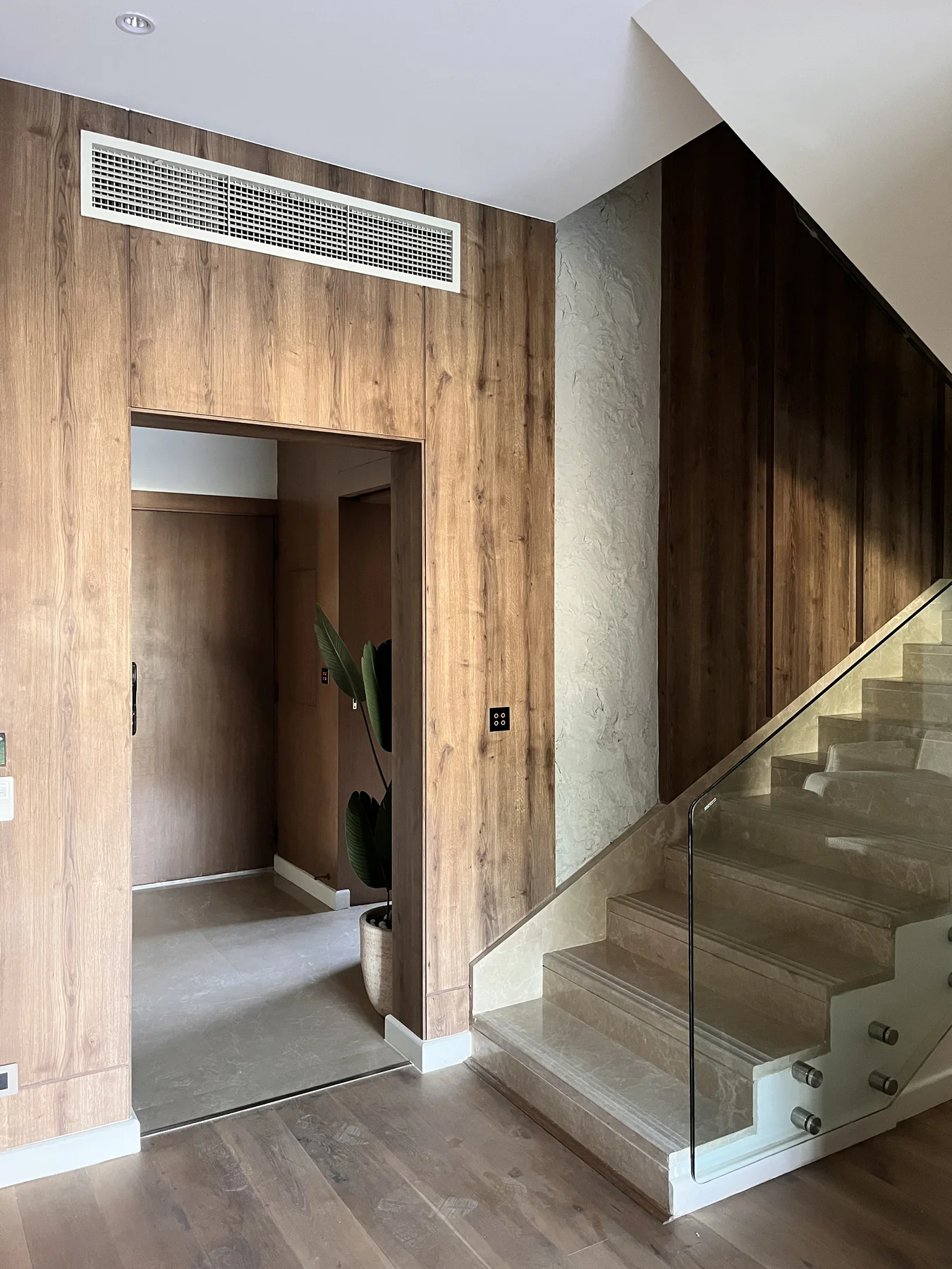 MELAMINE CLADDING — 10