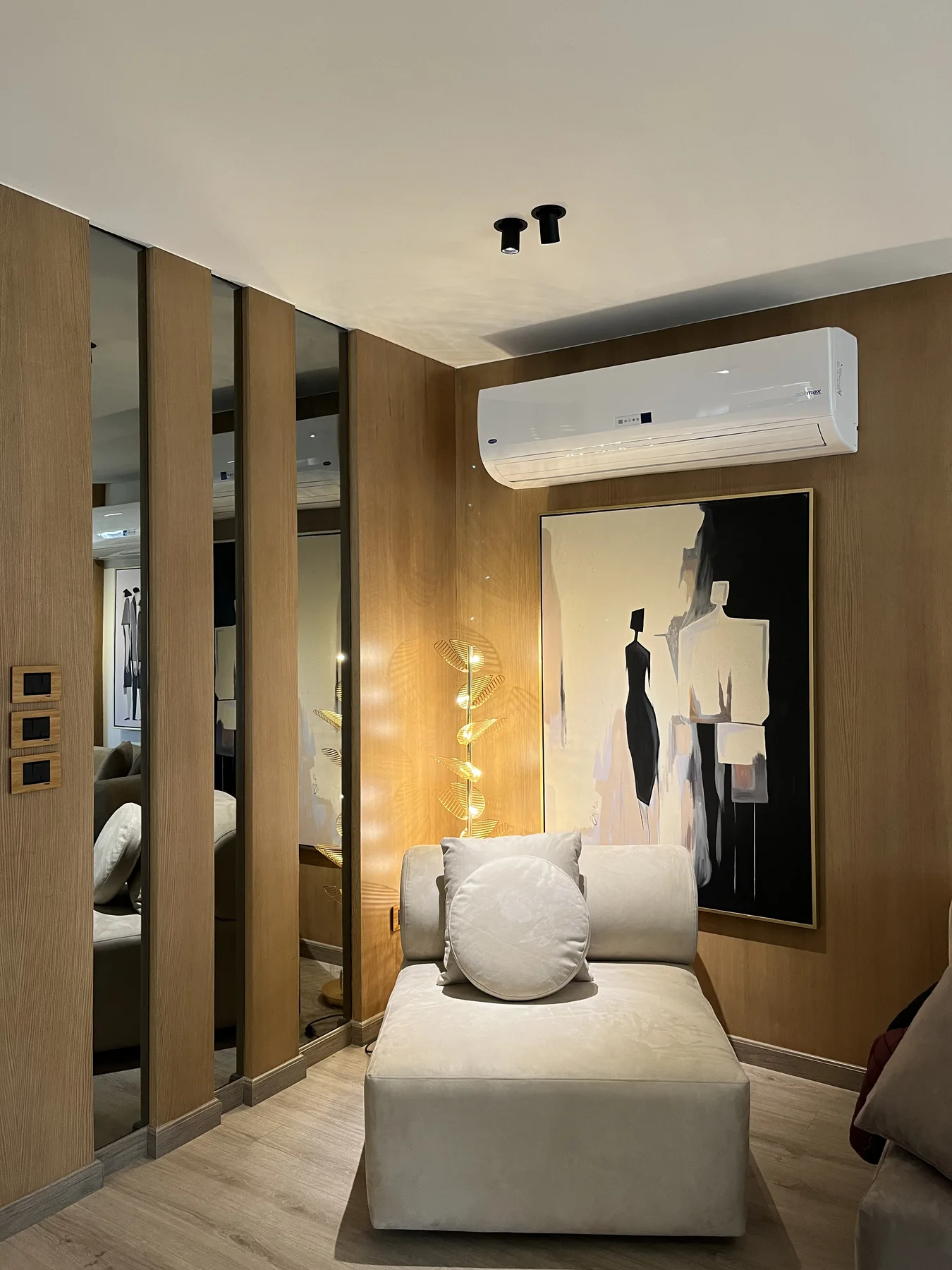 VENEER & PAINTING CLADDING — 2