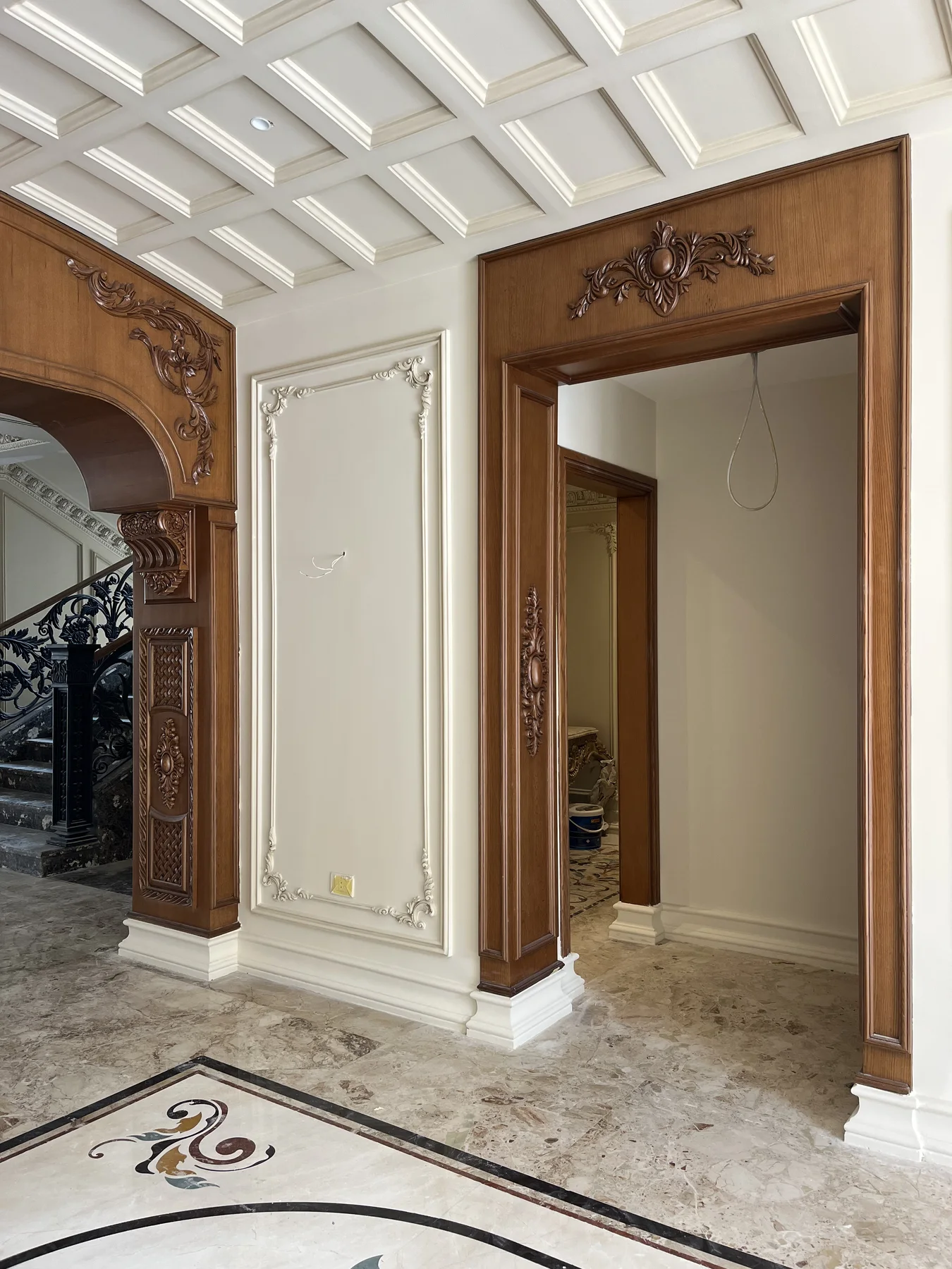 VENEER & PAINTING CLADDING — 5