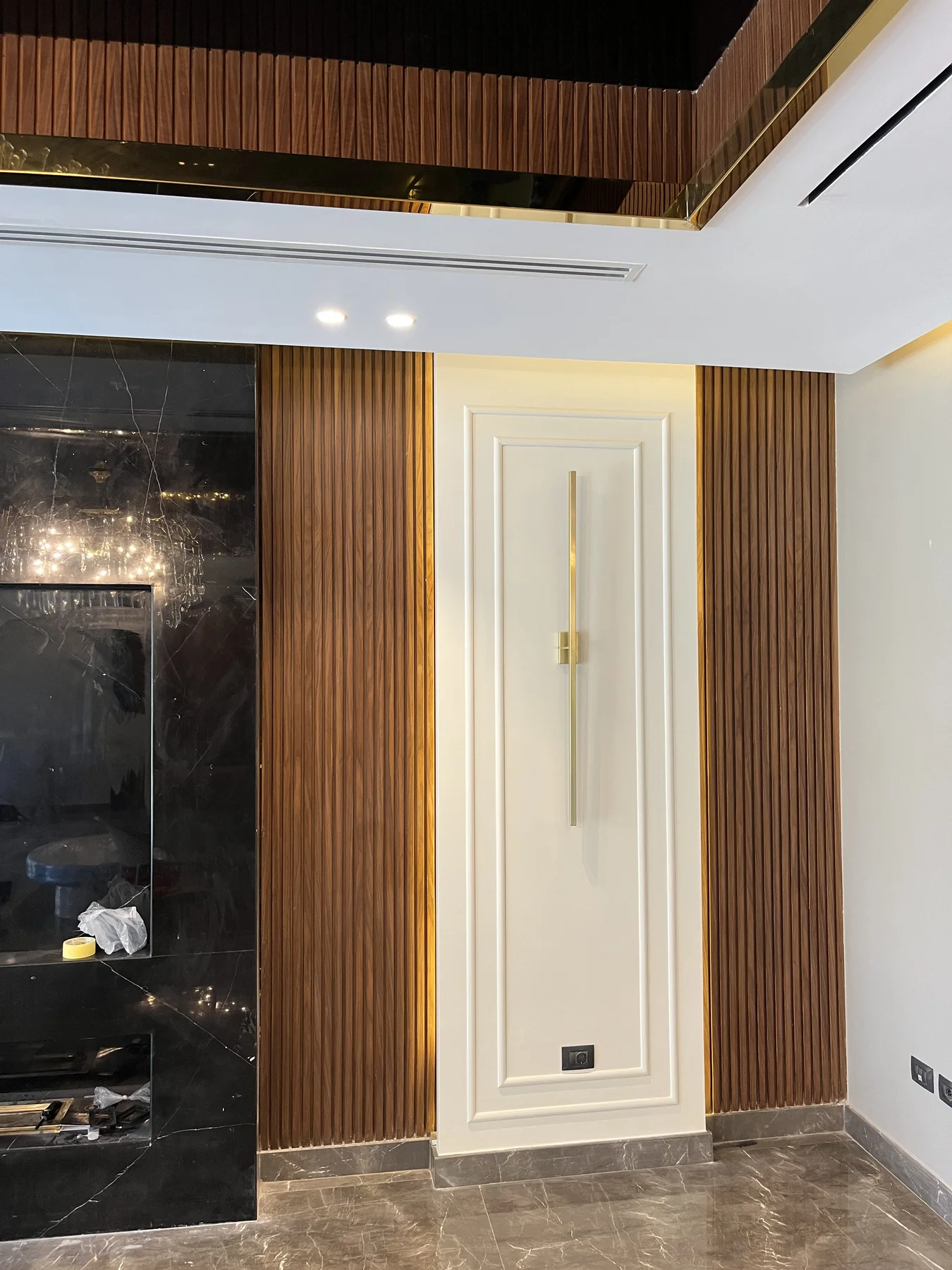 VENEER & PAINTING CLADDING — 9