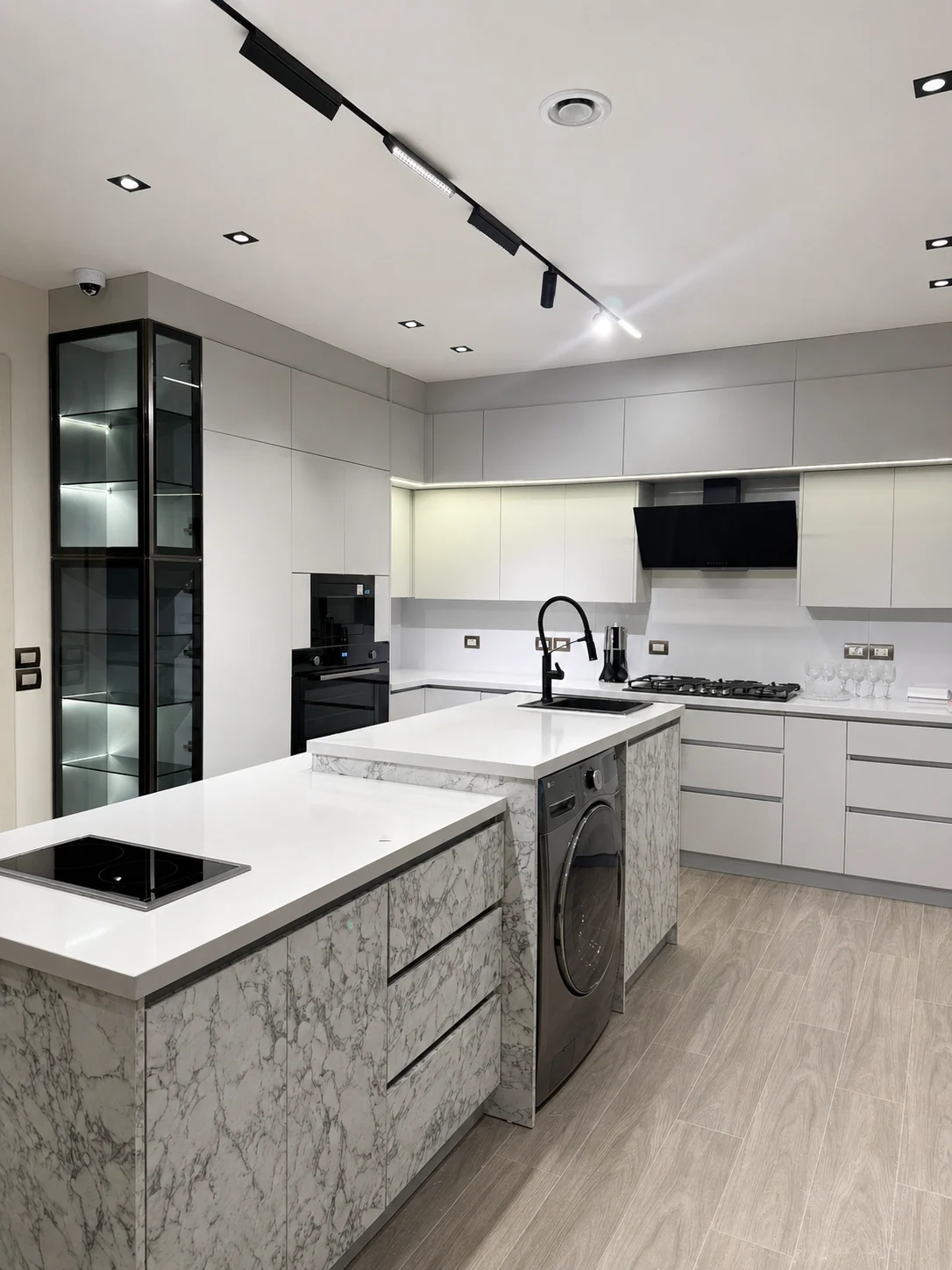 Kitchen 02 — 2