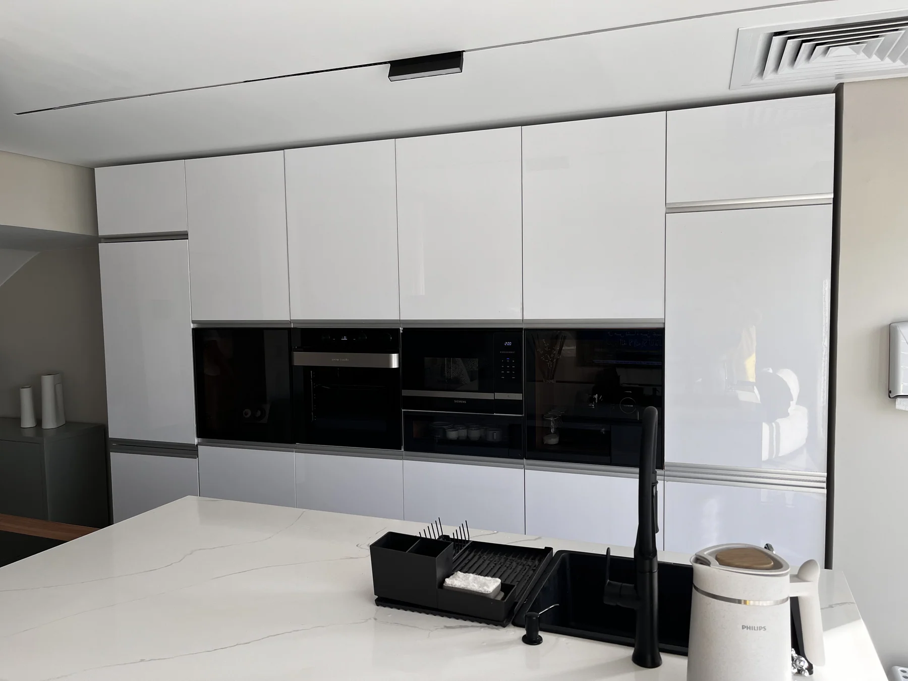 Kitchen 04 — 4
